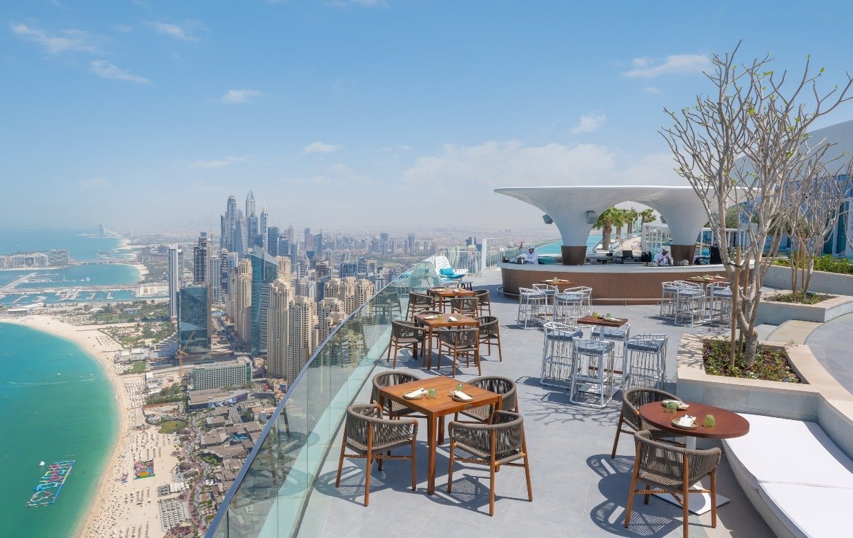 Zeta Seventy Seven, Dubai